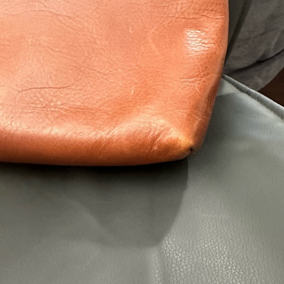 Madewell leather tote - Picture 8 of 10